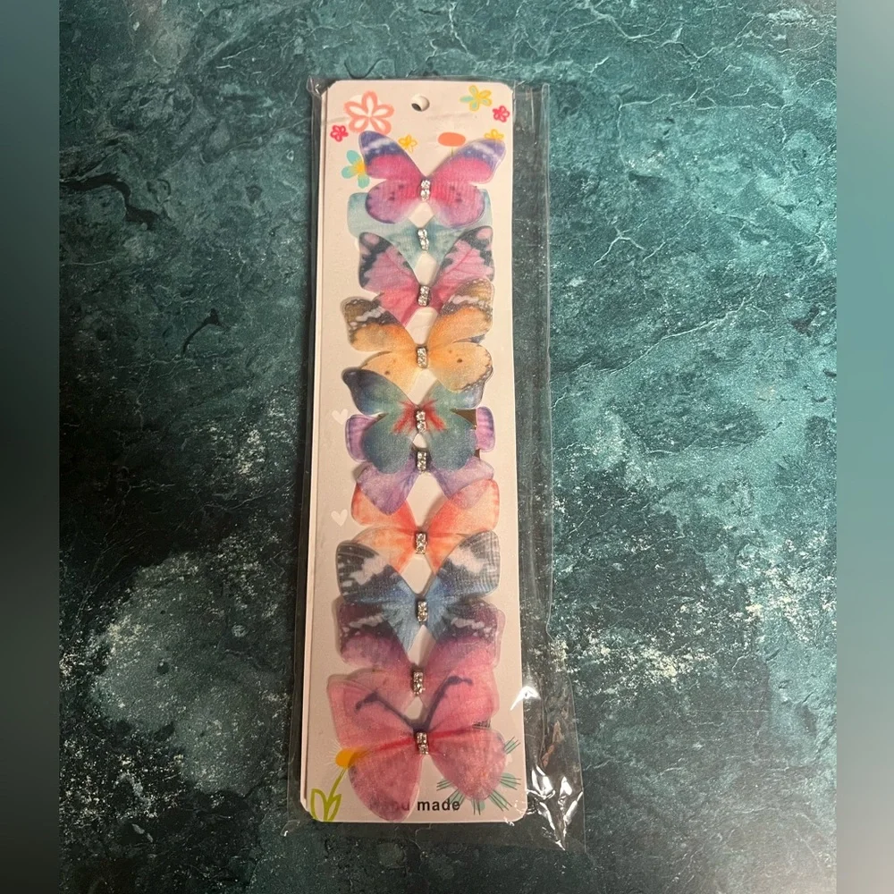 Butterfly hair clips